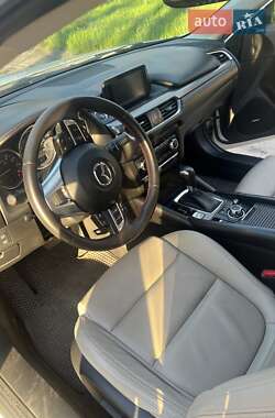 Седан Mazda 6 2016 в 