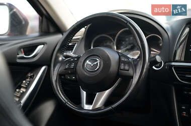 Седан Mazda 6 2014 в 