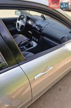 Седан Mazda 6 2002 в Киеве