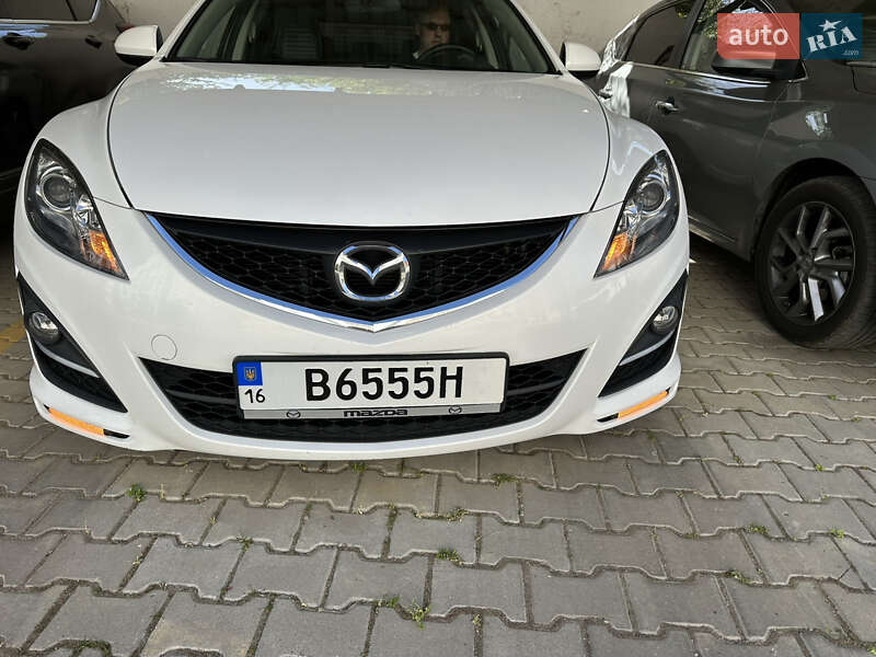 Універсал Mazda 6 2011 в 