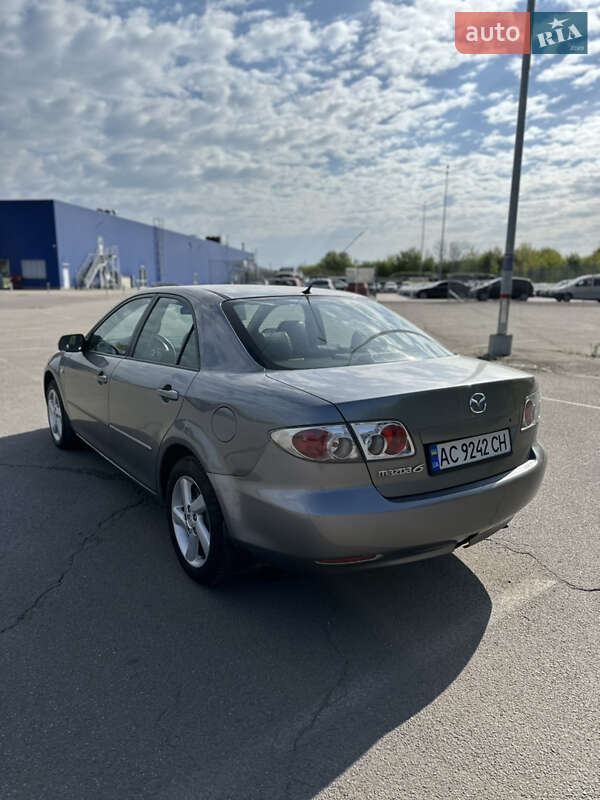 Седан Mazda 6 2004 в Запорожье