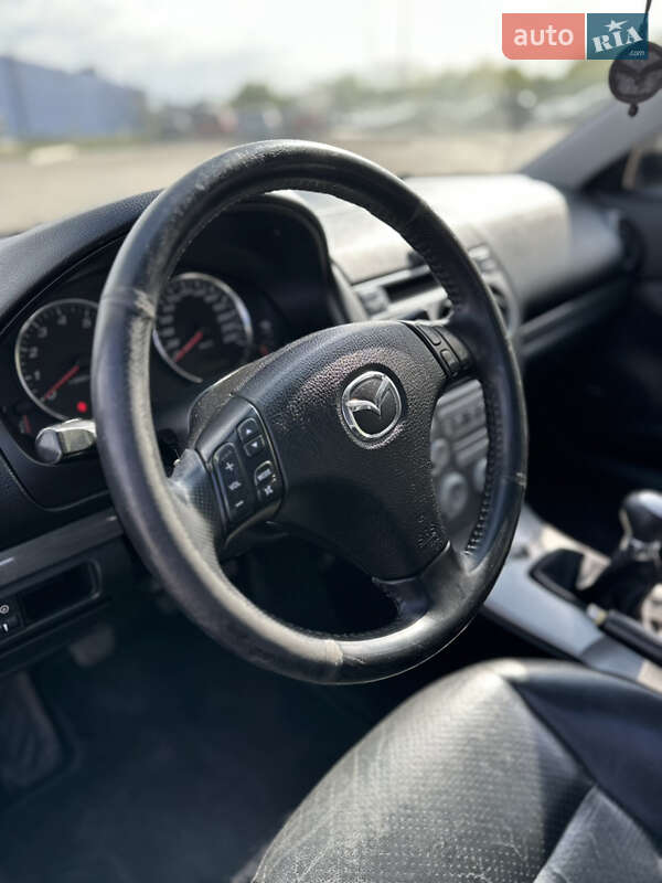 Седан Mazda 6 2004 в Запорожье