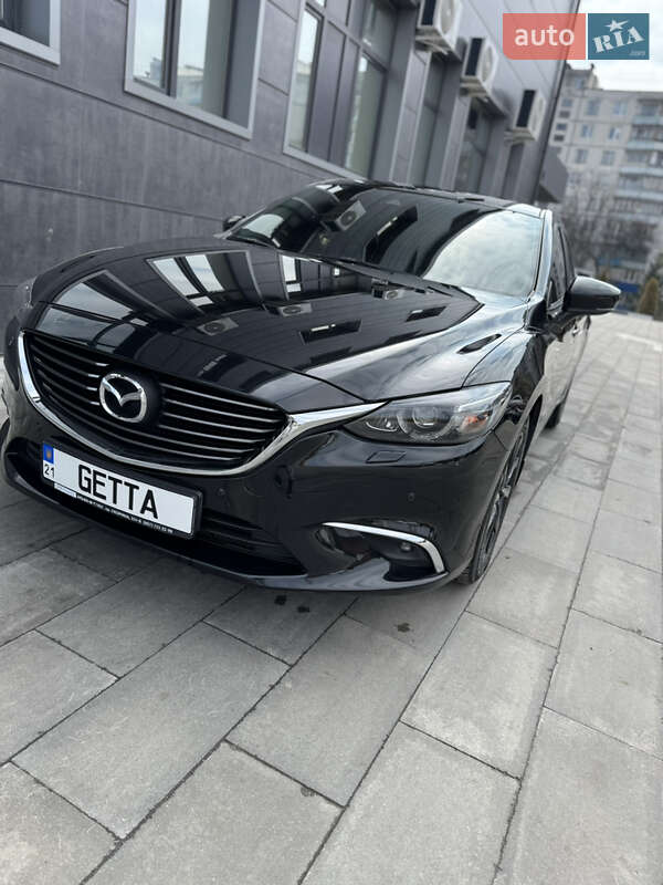 Седан Mazda 6 2017 в 