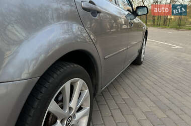 Седан Mazda 6 2003 в 