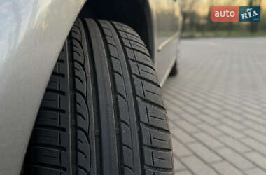 Седан Mazda 6 2003 в 