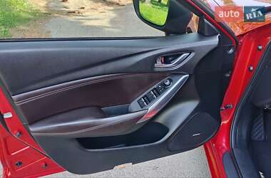 Седан Mazda 6 2016 в 