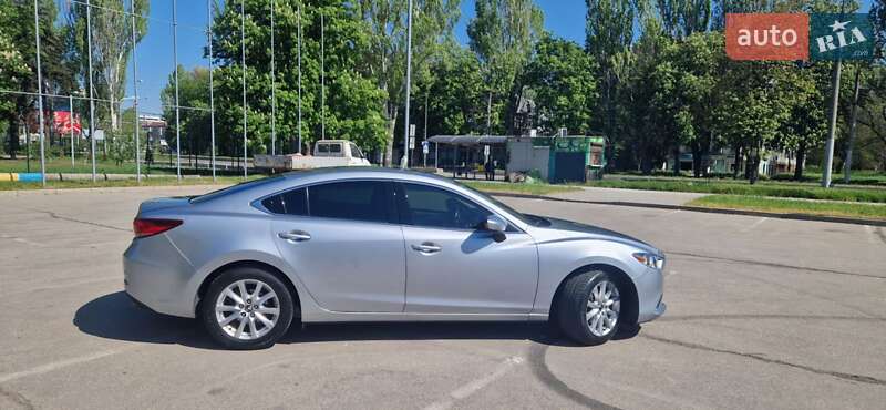 Седан Mazda 6 2015 в Запорожье