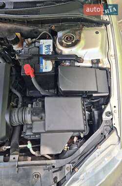 Седан Mazda 6 2004 в 