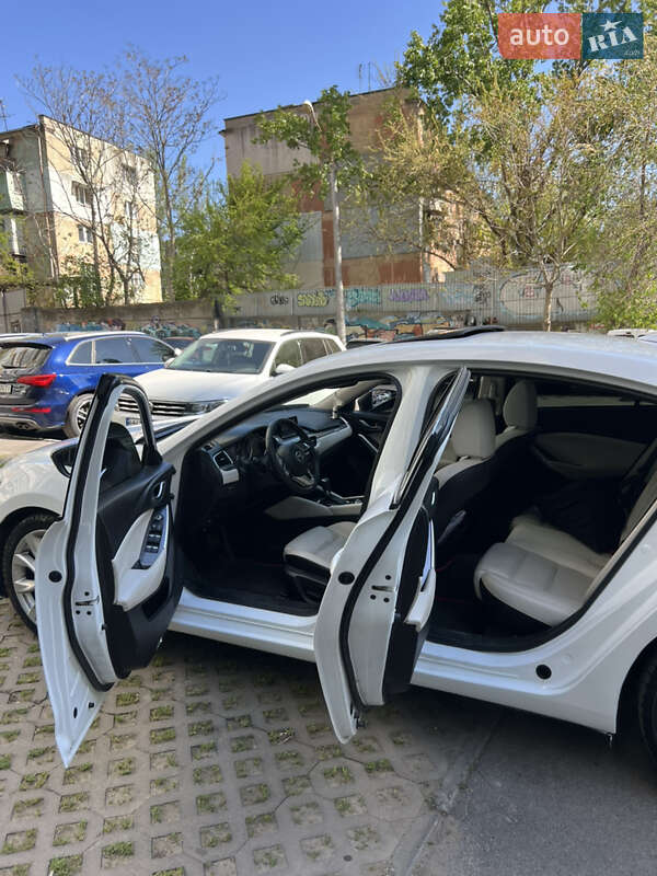 Седан Mazda 6 2015 в Одесі