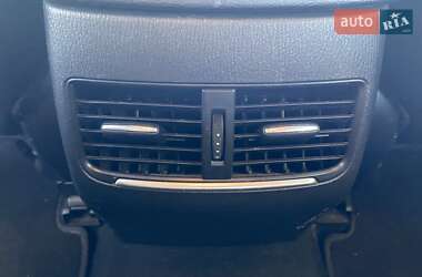 Седан Mazda 6 2015 в 