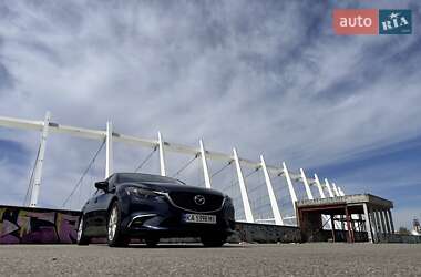 Седан Mazda 6 2015 в 