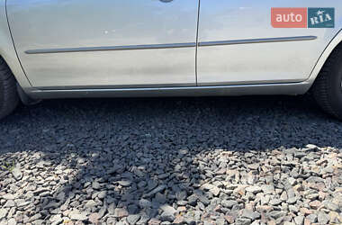 Седан Mazda 6 2004 в 