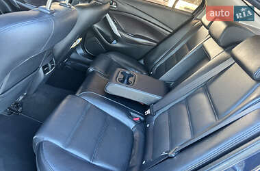 Седан Mazda 6 2016 в 