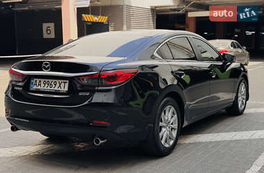 Седан Mazda 6 2014 в 