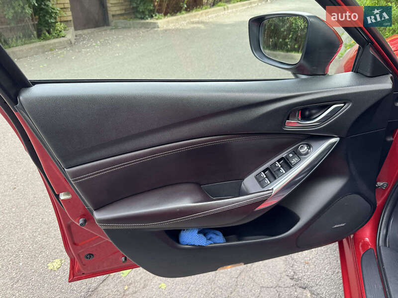 Седан Mazda 6 2016 в Києві