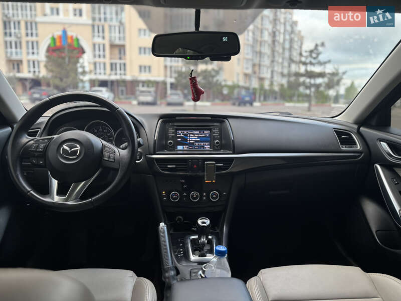 Седан Mazda 6 2013 в Николаеве