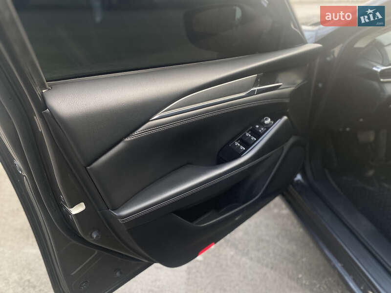 Седан Mazda 6 2019 в Борщеве