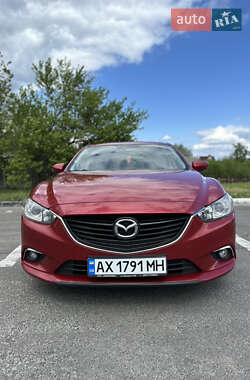 Седан Mazda 6 2014 в 