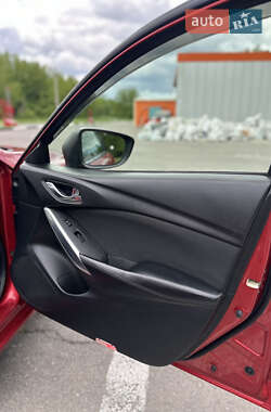 Седан Mazda 6 2014 в 