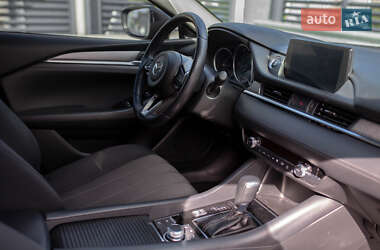 Седан Mazda 6 2019 в 