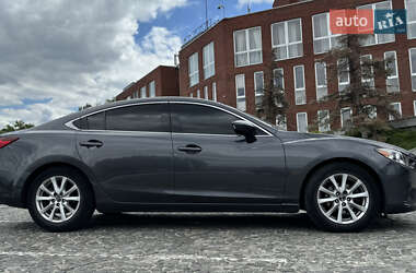 Седан Mazda 6 2016 в 