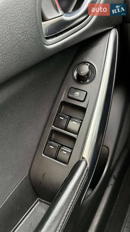 Седан Mazda 6 2013 в Хмельницком