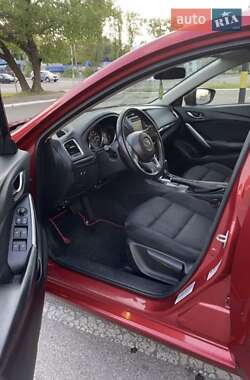 Седан Mazda 6 2014 в 