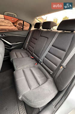 Седан Mazda 6 2015 в 