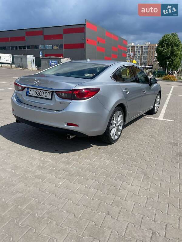 Седан Mazda 6 2015 в Умані