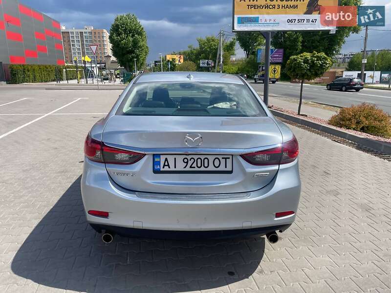 Седан Mazda 6 2015 в Умані
