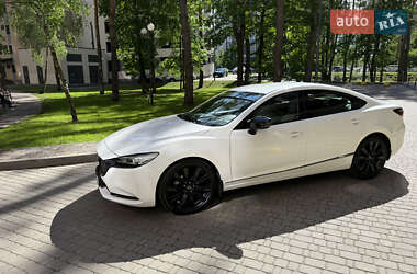 Седан Mazda 6 2018 в 