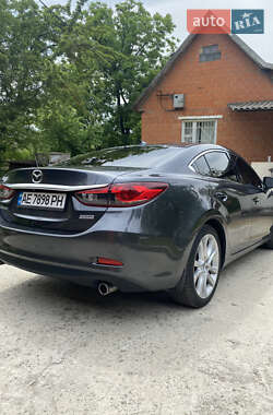 Седан Mazda 6 2015 в 