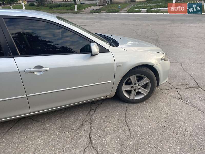 Седан Mazda 6 2007 в Бобровиці