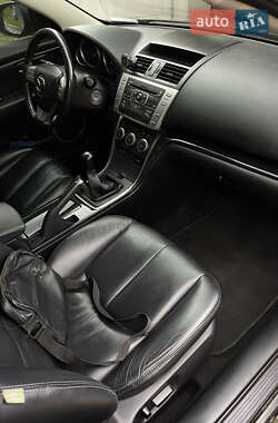 Лифтбек Mazda 6 2010 в 