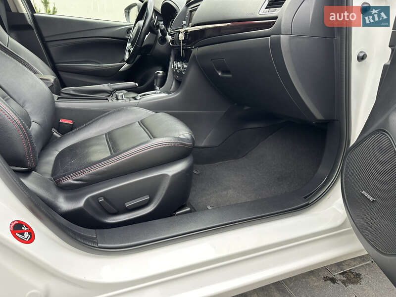 Седан Mazda 6 2013 в Луцке