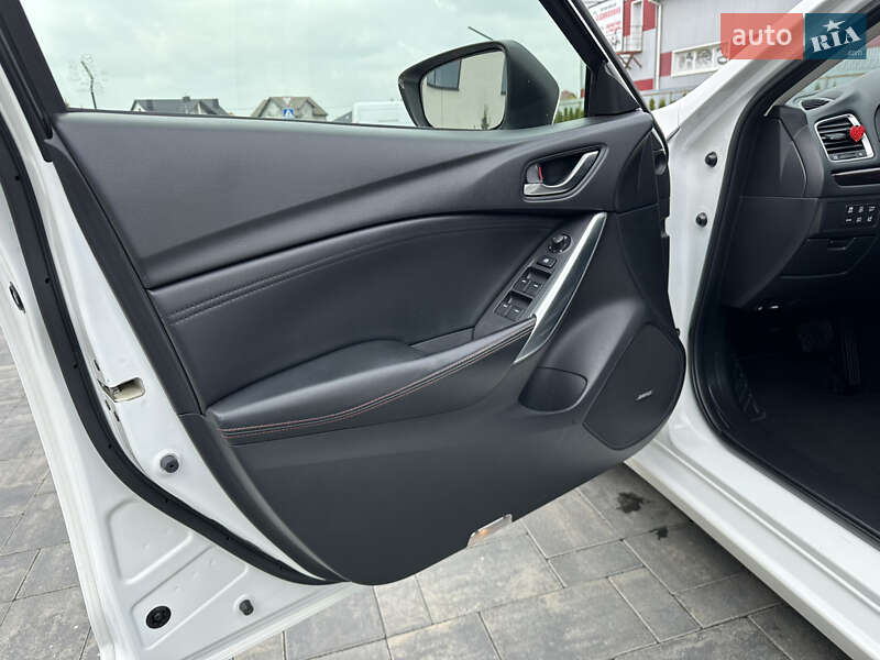 Седан Mazda 6 2013 в Луцке