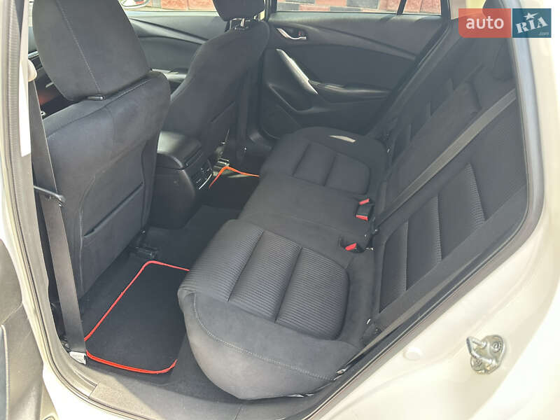 Универсал Mazda 6 2013 в Ровно