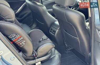 Седан Mazda 6 2016 в 