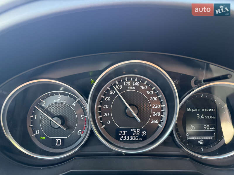 Универсал Mazda 6 2012 в Ужгороде