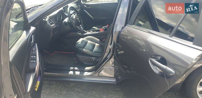 Универсал Mazda 6 2015 в Киеве