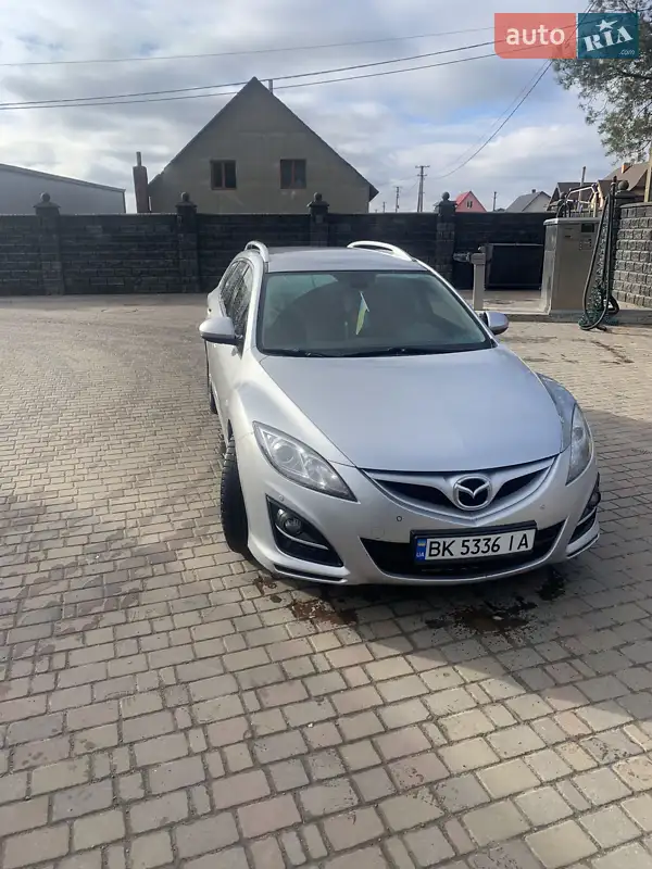 Mazda 6