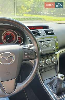 Ліфтбек Mazda 6 2011 в 
