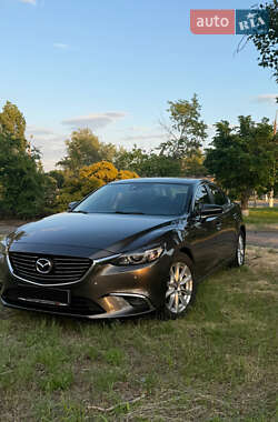 Седан Mazda 6 2016 в 