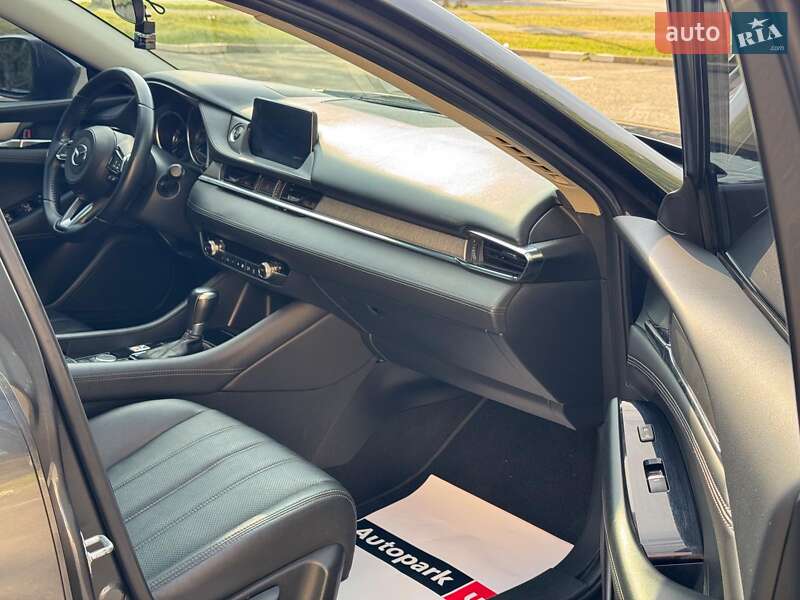 Седан Mazda 6 2019 в Запорожье