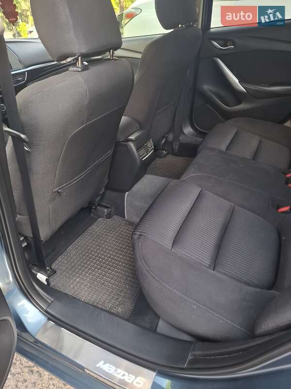 Седан Mazda 6 2013 в Черкасах