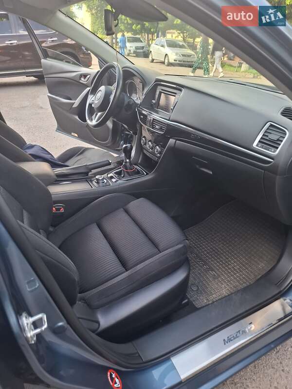 Седан Mazda 6 2013 в Черкасах