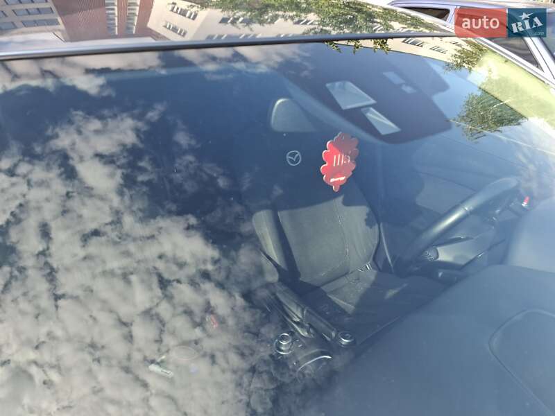 Седан Mazda 6 2013 в Черкасах