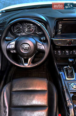 Седан Mazda 6 2014 в 