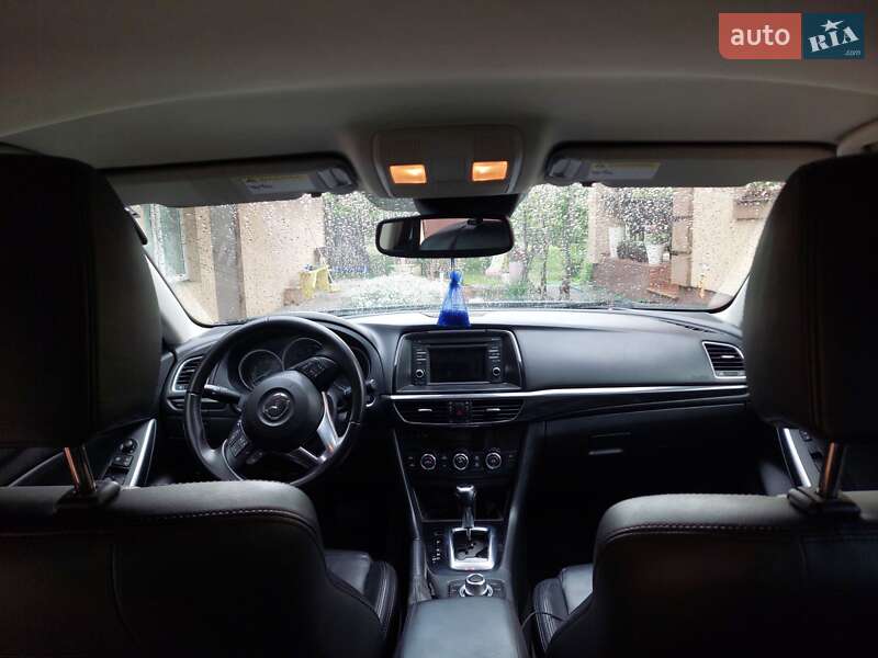 Седан Mazda 6 2013 в Белогородке