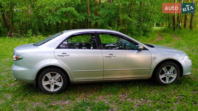 Седан Mazda 6 2005 в Лебедине